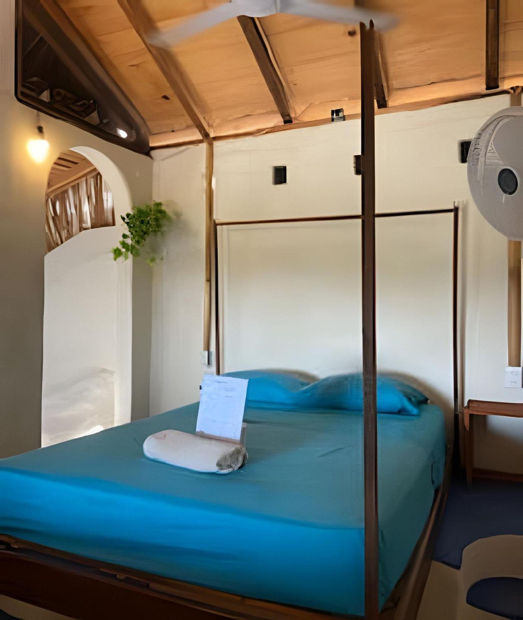 Mixtli Ecohouse, Habitaciones Sol & Luna - Starlink Internet San Pedro Pochutla 외부 사진