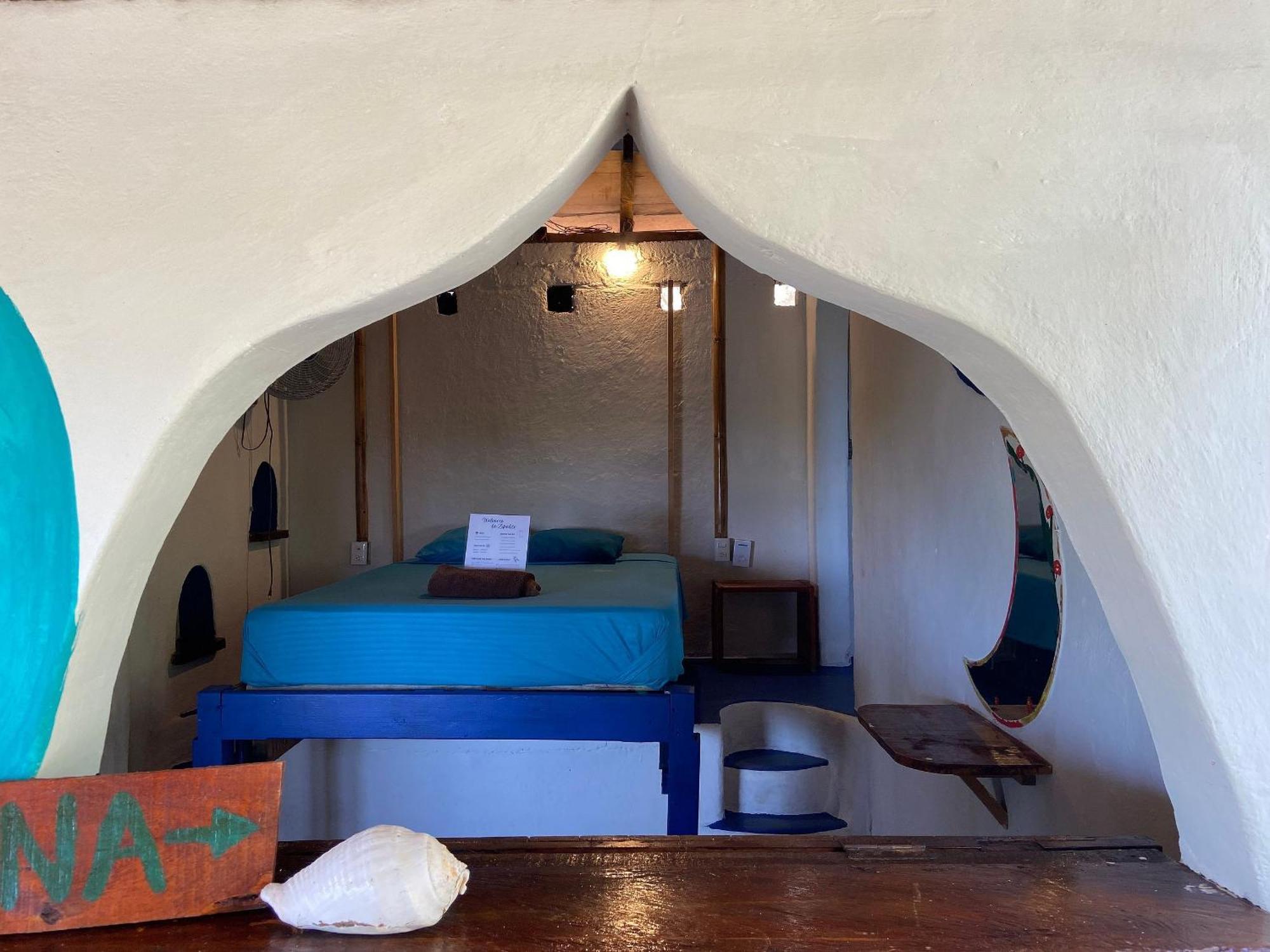 Mixtli Ecohouse, Habitaciones Sol & Luna - Starlink Internet San Pedro Pochutla 외부 사진